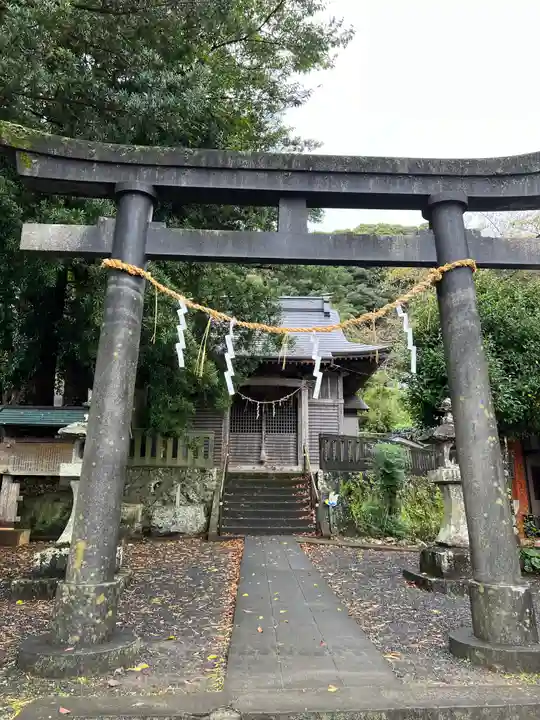 河津八幡神社の鳥居