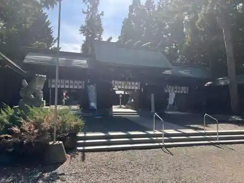 琴似神社の山門