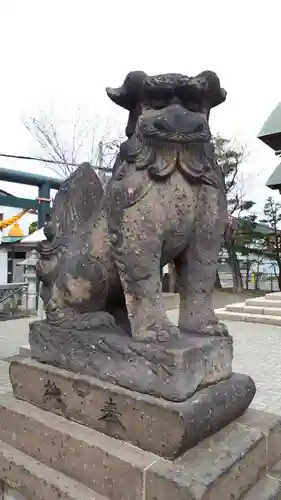 烈々布神社の狛犬