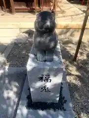 三輪神社の狛犬