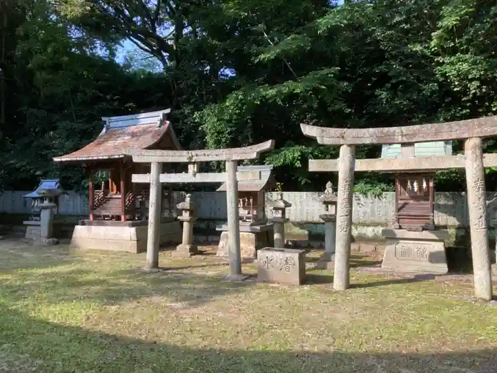 石岡神社の末社・摂社
