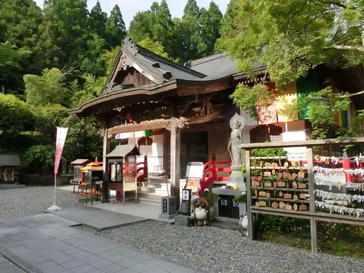 岩本寺の本殿・本堂