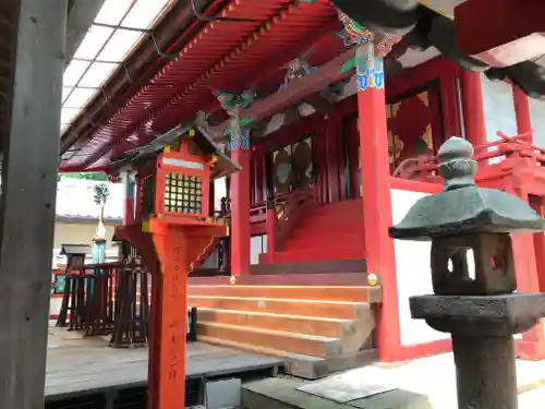 片埜神社の本殿・本堂