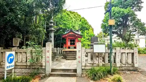 王子神社の末社