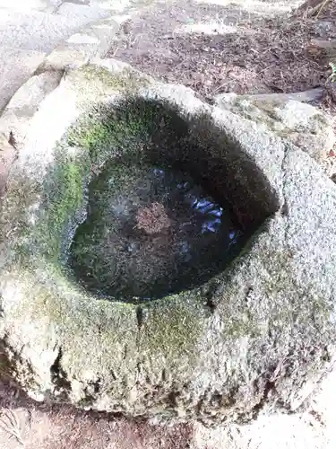 天狗田神社の手水