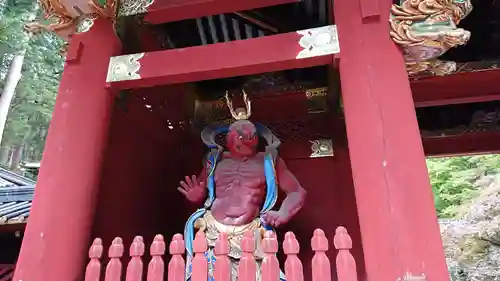 輪王寺 大猷院の像