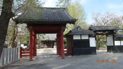 総願寺の山門