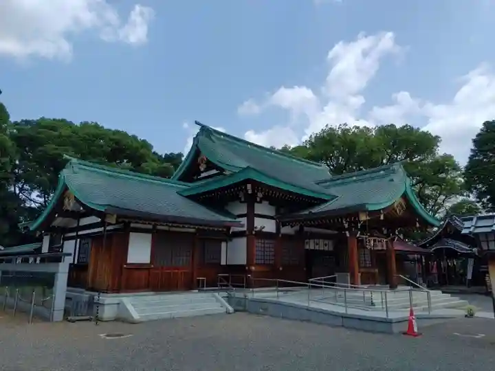 川原神社の本殿・本堂