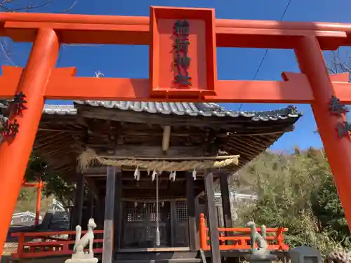 稲荷神社の本殿