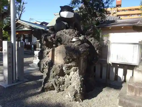 お三の宮日枝神社の狛犬