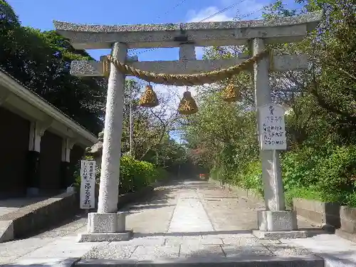 小動神社の鳥居