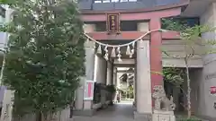 築土神社の鳥居