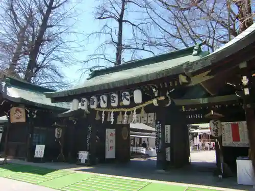 大宮八幡宮の山門