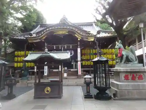 豊川稲荷東京別院の本殿・本堂