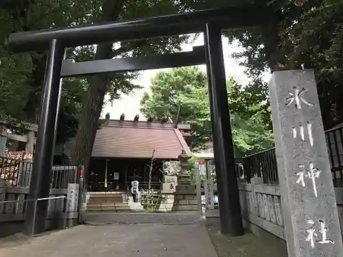 高円寺氷川神社の鳥居