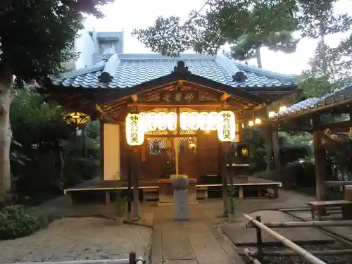 出町妙音堂の本殿・本堂