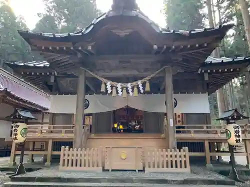 御岩神社の本殿・本堂