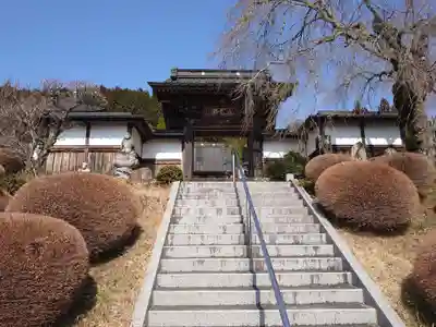 観音寺の山門・神門