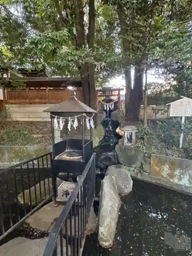 白蛇辨財天の{uncategorized: "未分類", other: "その他", undefined: "問題あり", building: "その他建物", grave: "お墓", sacred_gate: "鳥居", guardian: "狛犬", statue: "像", buddha: "仏像", history: "歴史", nature: "自然", garden: "庭園", animal: "動物", pagoda: "塔", temizu: "手水舎", mountain_gate: "山門・神門", sanctuary: "本殿・本堂", subordinate: "末社・摂社", art: "芸術", scenery: "景色", jizo: "地蔵", ema: "絵馬", goshuin: "御朱印", omikuji: "おみくじ", items: "授与品その他", amulet: "お守り", goshuincho: "御朱印帳", eats: "食事", festival: "お祭り", votive_dance: "神楽", shichigosan: "七五三参", wedding: "結婚式", experience: "体験その他", initially: "初詣", around: "周辺", anti_infection: "感染症対策"}