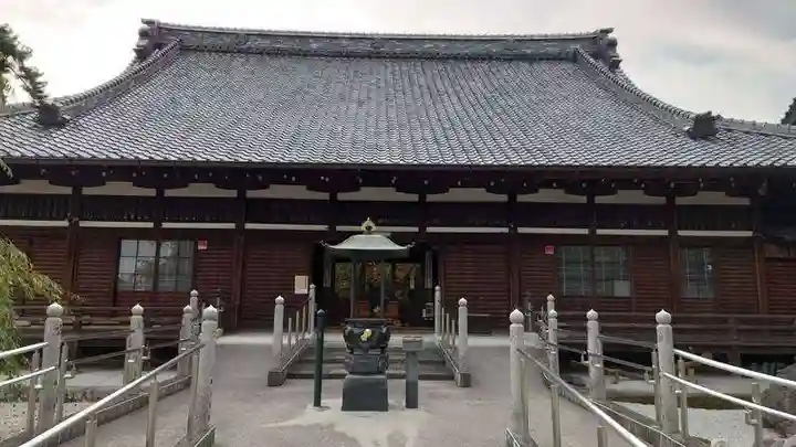 照源寺の本殿・本堂
