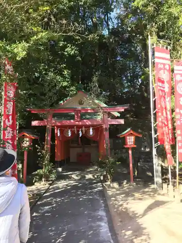 亀山八幡宮の末社