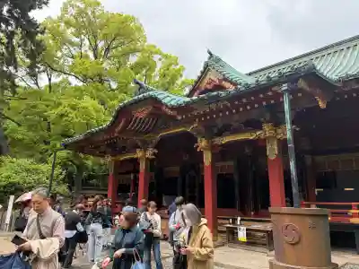 根津神社の{uncategorized: "未分類", other: "その他", undefined: "問題あり", building: "その他建物", grave: "お墓", sacred_gate: "鳥居", guardian: "狛犬", statue: "像", buddha: "仏像", history: "歴史", nature: "自然", garden: "庭園", animal: "動物", pagoda: "塔", temizu: "手水舎", mountain_gate: "山門・神門", sanctuary: "本殿・本堂", subordinate: "末社・摂社", art: "芸術", scenery: "景色", jizo: "地蔵", ema: "絵馬", goshuin: "御朱印", omikuji: "おみくじ", items: "授与品その他", amulet: "お守り", goshuincho: "御朱印帳", eats: "食事", festival: "お祭り", votive_dance: "神楽", shichigosan: "七五三参", wedding: "結婚式", experience: "体験その他", initially: "初詣", around: "周辺", anti_infection: "感染症対策"}