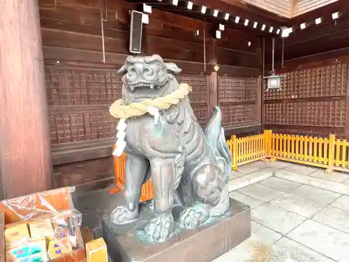 兵庫縣姫路護國神社の狛犬