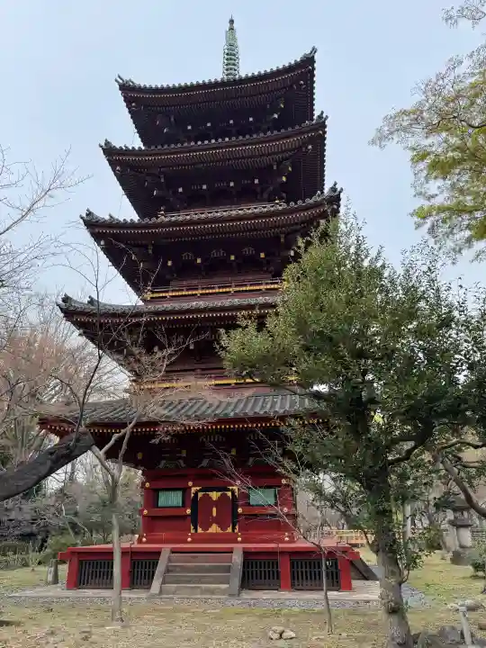 上野東照宮の{uncategorized: "未分類", other: "その他", undefined: "問題あり", building: "その他建物", grave: "お墓", sacred_gate: "鳥居", guardian: "狛犬", statue: "像", buddha: "仏像", history: "歴史", nature: "自然", garden: "庭園", animal: "動物", pagoda: "塔", temizu: "手水舎", mountain_gate: "山門・神門", sanctuary: "本殿・本堂", subordinate: "末社・摂社", art: "芸術", scenery: "景色", jizo: "地蔵", ema: "絵馬", goshuin: "御朱印", omikuji: "おみくじ", items: "授与品その他", amulet: "お守り", goshuincho: "御朱印帳", eats: "食事", festival: "お祭り", votive_dance: "神楽", shichigosan: "七五三参", wedding: "結婚式", experience: "体験その他", initially: "初詣", around: "周辺", anti_infection: "感染症対策"}