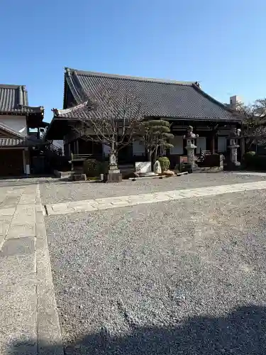 清浄華院の{uncategorized: "未分類", other: "その他", undefined: "問題あり", building: "その他建物", grave: "お墓", sacred_gate: "鳥居", guardian: "狛犬", statue: "像", buddha: "仏像", history: "歴史", nature: "自然", garden: "庭園", animal: "動物", pagoda: "塔", temizu: "手水舎", mountain_gate: "山門・神門", sanctuary: "本殿・本堂", subordinate: "末社・摂社", art: "芸術", scenery: "景色", jizo: "地蔵", ema: "絵馬", goshuin: "御朱印", omikuji: "おみくじ", items: "授与品その他", amulet: "お守り", goshuincho: "御朱印帳", eats: "食事", festival: "お祭り", votive_dance: "神楽", shichigosan: "七五三参", wedding: "結婚式", experience: "体験その他", initially: "初詣", around: "周辺", anti_infection: "感染症対策"}