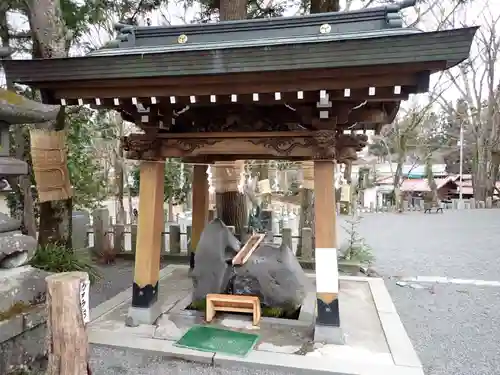 諏訪神社（北口本宮冨士浅間神社摂社）(山梨県)