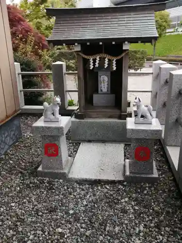 長沼白山神社の末社