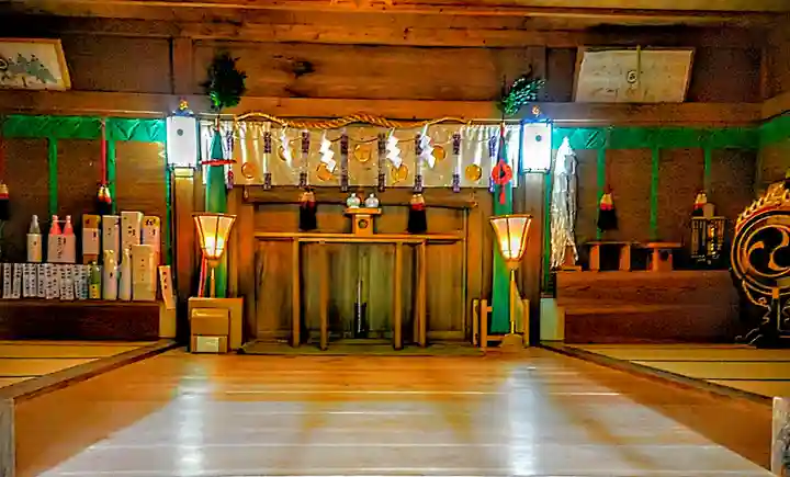室生龍穴神社の本殿・本堂