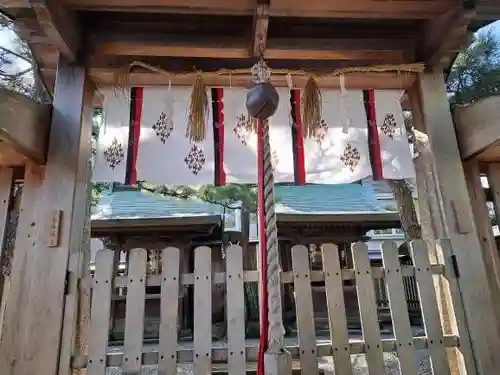 龍王宮秀郷社（橋守神社）(滋賀県)