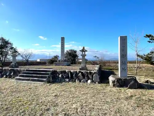 神明神社 御旅所の建物その他