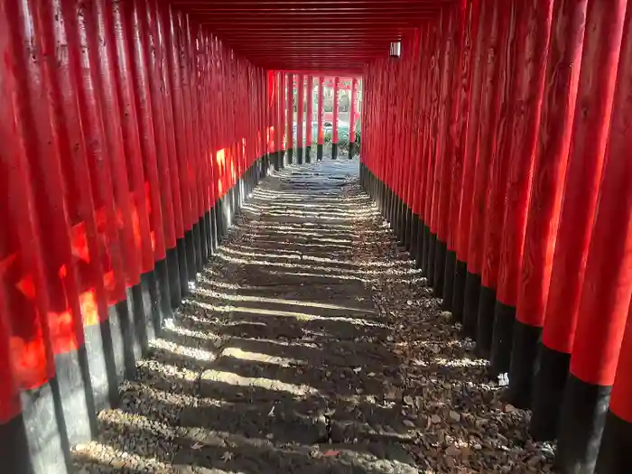 神徳稲荷神社の建物その他