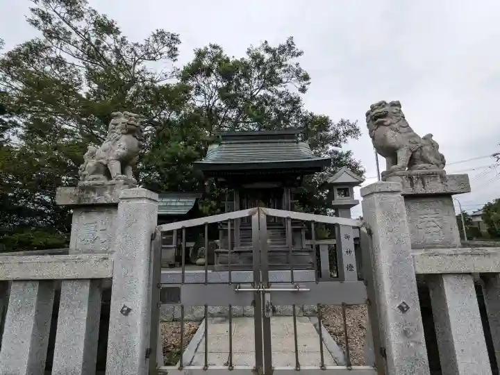 北野神社(北天神社)の{uncategorized: "未分類", other: "その他", undefined: "問題あり", building: "その他建物", grave: "お墓", sacred_gate: "鳥居", guardian: "狛犬", statue: "像", buddha: "仏像", history: "歴史", nature: "自然", garden: "庭園", animal: "動物", pagoda: "塔", temizu: "手水舎", mountain_gate: "山門・神門", sanctuary: "本殿・本堂", subordinate: "末社・摂社", art: "芸術", scenery: "景色", jizo: "地蔵", ema: "絵馬", goshuin: "御朱印", omikuji: "おみくじ", items: "授与品その他", amulet: "お守り", goshuincho: "御朱印帳", eats: "食事", festival: "お祭り", votive_dance: "神楽", shichigosan: "七五三参", wedding: "結婚式", experience: "体験その他", initially: "初詣", around: "周辺", anti_infection: "感染症対策"}