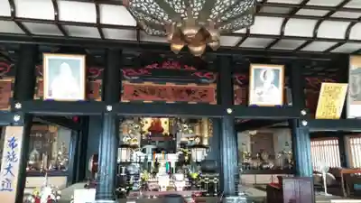 蓮華院誕生寺　本院の本殿・本堂