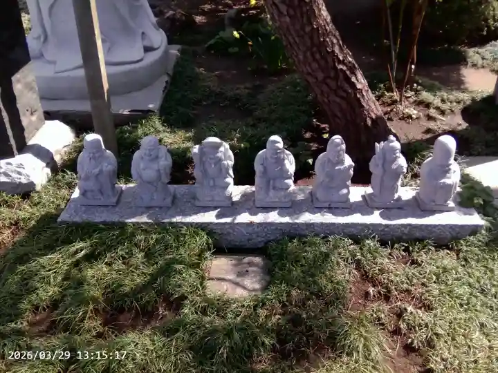 良観寺の{uncategorized: "未分類", other: "その他", undefined: "問題あり", building: "その他建物", grave: "お墓", sacred_gate: "鳥居", guardian: "狛犬", statue: "像", buddha: "仏像", history: "歴史", nature: "自然", garden: "庭園", animal: "動物", pagoda: "塔", temizu: "手水舎", mountain_gate: "山門・神門", sanctuary: "本殿・本堂", subordinate: "末社・摂社", art: "芸術", scenery: "景色", jizo: "地蔵", ema: "絵馬", goshuin: "御朱印", omikuji: "おみくじ", items: "授与品その他", amulet: "お守り", goshuincho: "御朱印帳", eats: "食事", festival: "お祭り", votive_dance: "神楽", shichigosan: "七五三参", wedding: "結婚式", experience: "体験その他", initially: "初詣", around: "周辺", anti_infection: "感染症対策"}