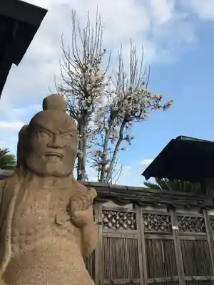 福禅寺の像