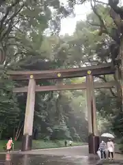 明治神宮の鳥居