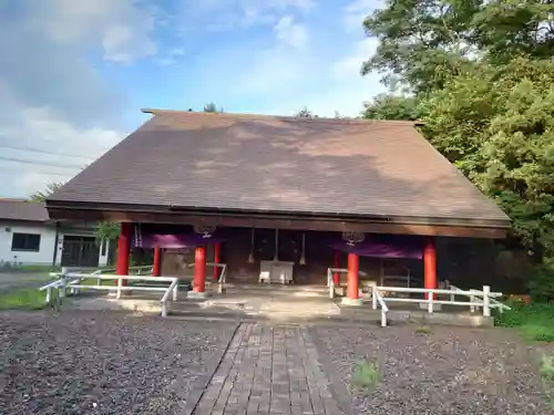 輪西神社の本殿