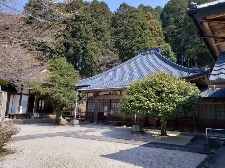 小原稲荷 松月寺の本殿・本堂