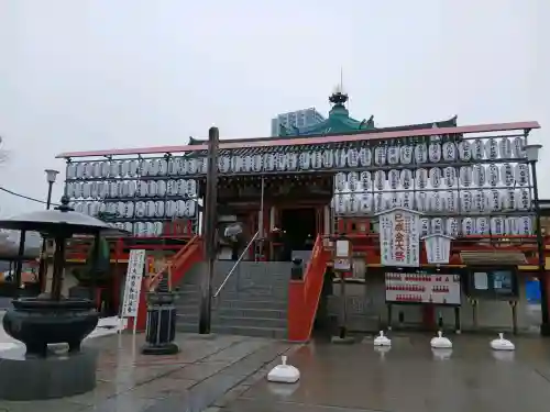 寛永寺不忍池弁天堂の{uncategorized: "未分類", other: "その他", undefined: "問題あり", building: "その他建物", grave: "お墓", sacred_gate: "鳥居", guardian: "狛犬", statue: "像", buddha: "仏像", history: "歴史", nature: "自然", garden: "庭園", animal: "動物", pagoda: "塔", temizu: "手水舎", mountain_gate: "山門・神門", sanctuary: "本殿・本堂", subordinate: "末社・摂社", art: "芸術", scenery: "景色", jizo: "地蔵", ema: "絵馬", goshuin: "御朱印", omikuji: "おみくじ", items: "授与品その他", amulet: "お守り", goshuincho: "御朱印帳", eats: "食事", festival: "お祭り", votive_dance: "神楽", shichigosan: "七五三参", wedding: "結婚式", experience: "体験その他", initially: "初詣", around: "周辺", anti_infection: "感染症対策"}