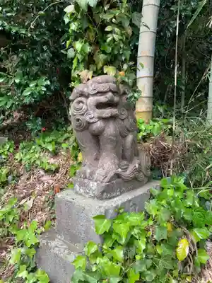 八幡神社の狛犬