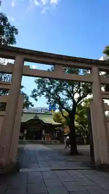 坐摩神社の鳥居