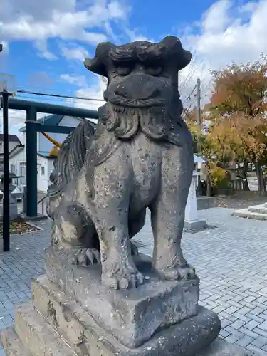 烈々布神社の狛犬