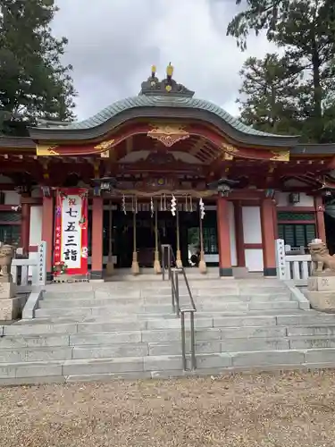 越木岩神社の本殿・本堂