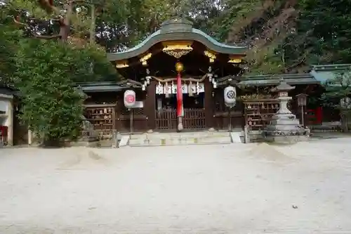 八大神社の本殿