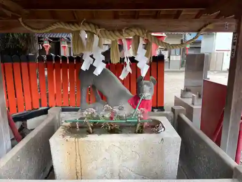 瓢箪山稲荷神社の手水