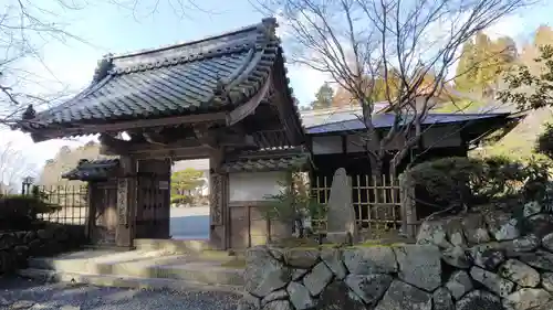 百済寺の山門